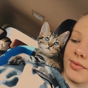 Meet your Posher, Corinna